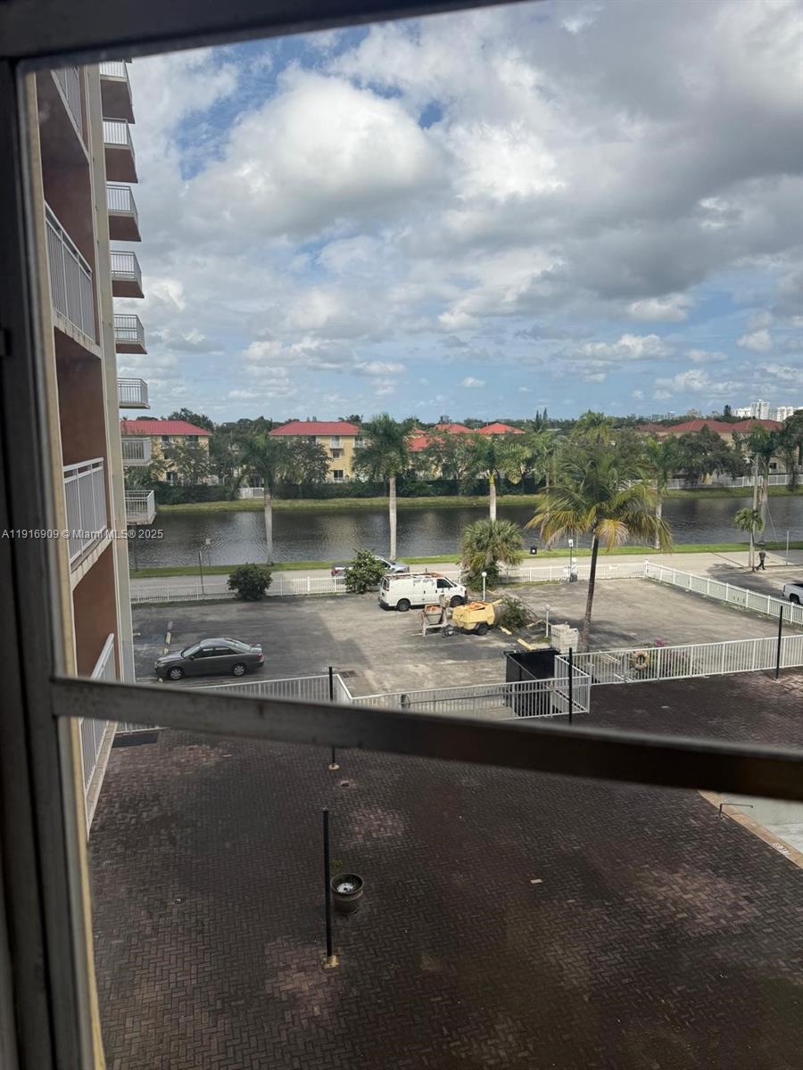 CRESTVIEW TOWERS CONDO - Residential