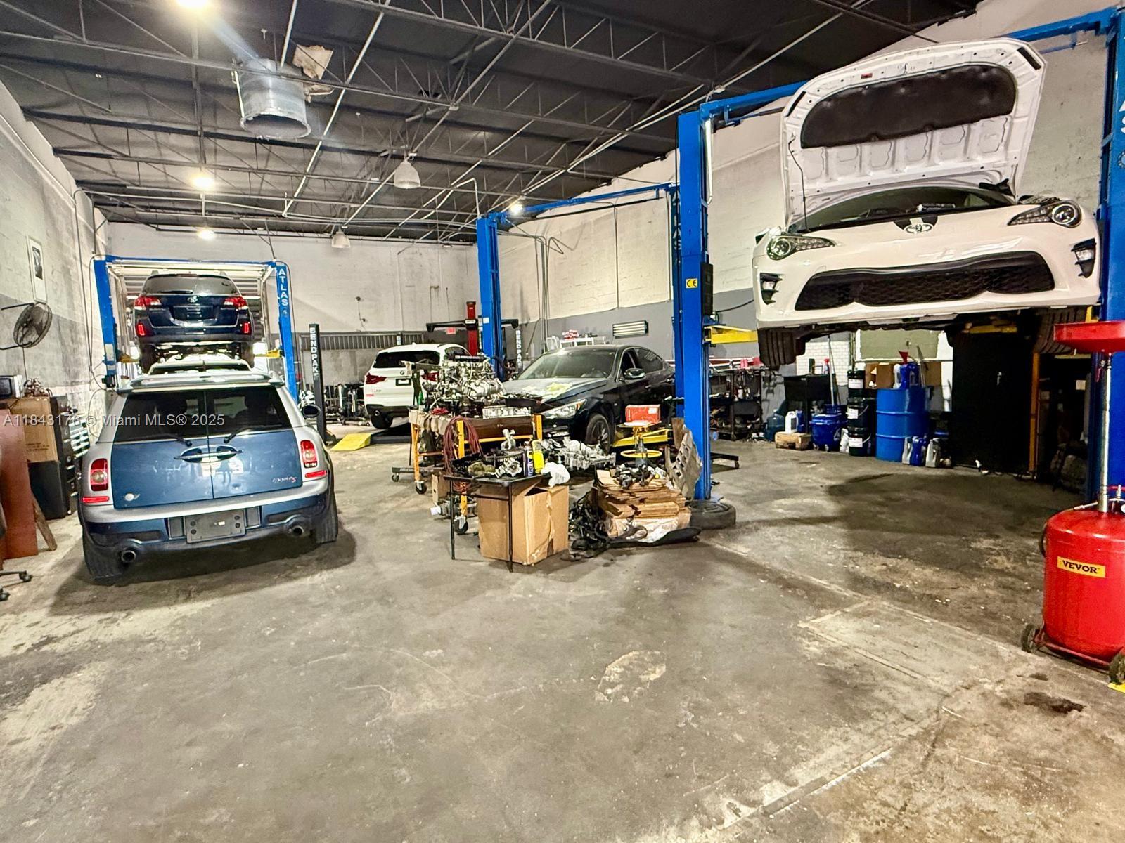 Mechanic & Dealership For Sale – Turnkey Opportunity
Centrally located near Golden Glades- North Miami Beach with easy access to all major expressways. This 2,856 sq ft warehouse includes 1 office and 1 bathroom, and fits approximately 17 vehicles. Asset sale includes 4 lifts, 1 alignment machine, 1 compressor, and various toolboxes. All licenses and permits are in place. The dealership has established relationships with finance companies. Perfect turnkey opportunity for anyone looking to operate both a mechanic shop and a dealership from day one.
