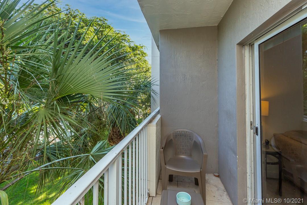 PARADISE POINTE CONDO - Residential Lease