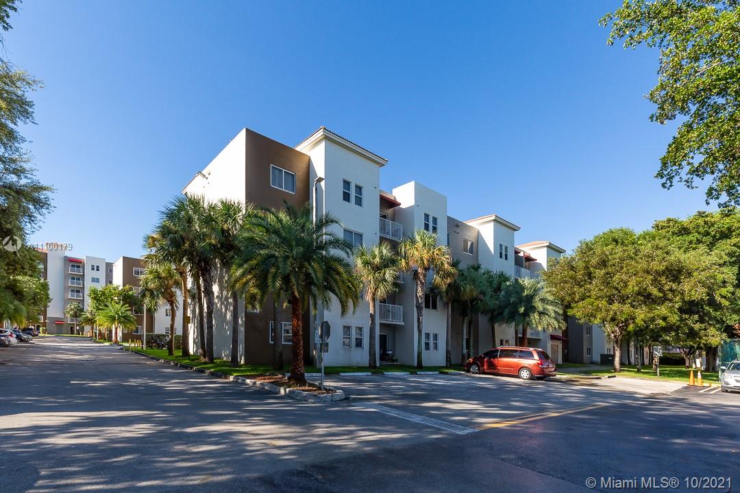 PARADISE POINTE CONDO - Residential Lease