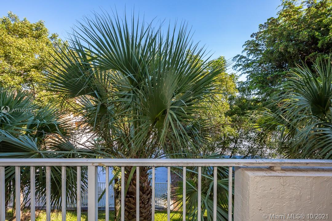 PARADISE POINTE CONDO - Residential Lease