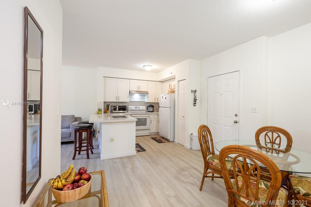 PARADISE POINTE CONDO - Residential Lease