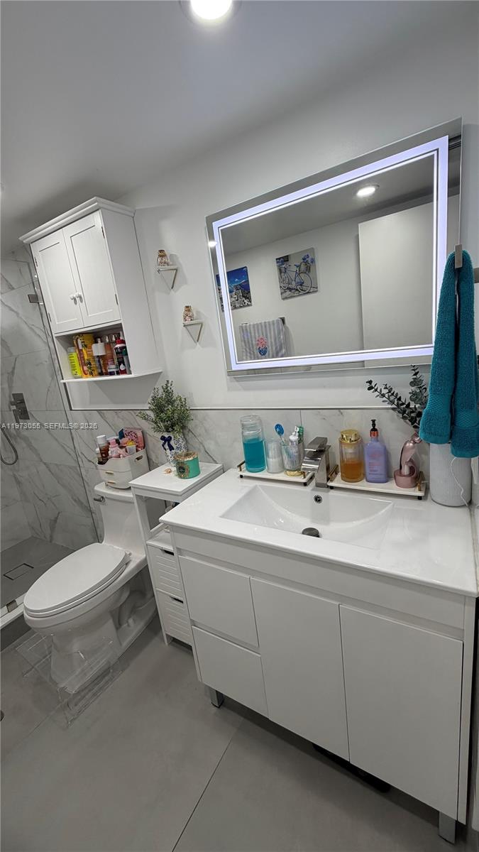 VILLA VERANDA CONDO - Residential