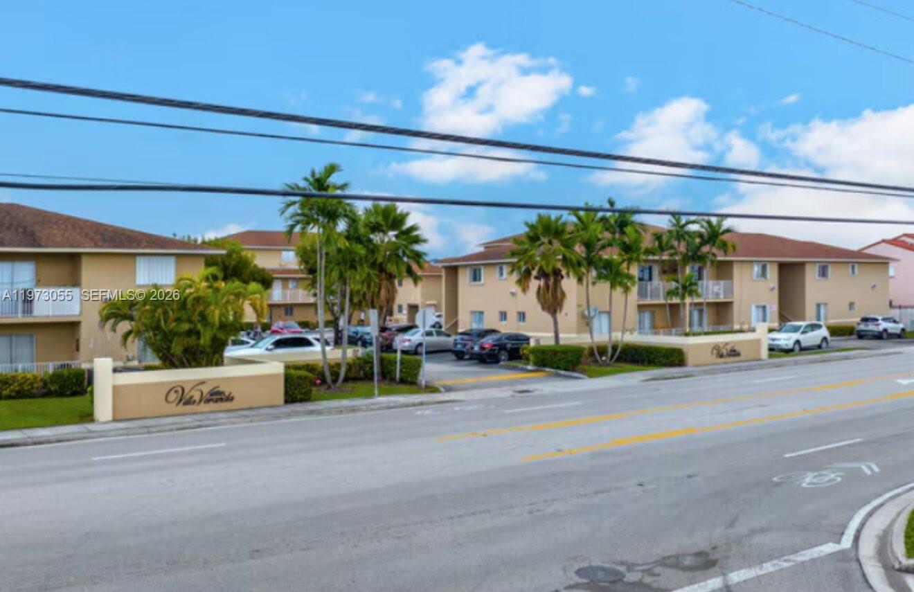 VILLA VERANDA CONDO - Residential