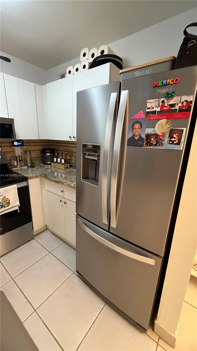 VILLA VERANDA CONDO - Residential