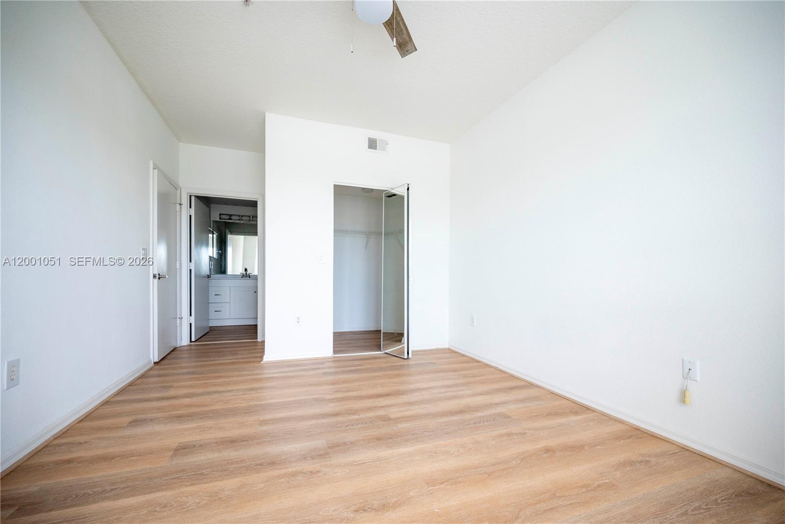 Palms Club Condo - Residential Lease