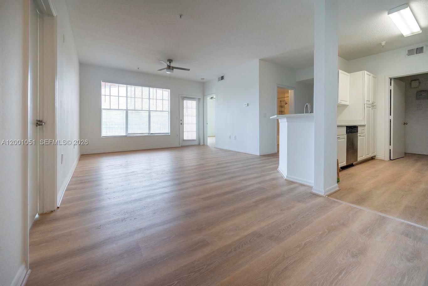 Palms Club Condo - Residential Lease