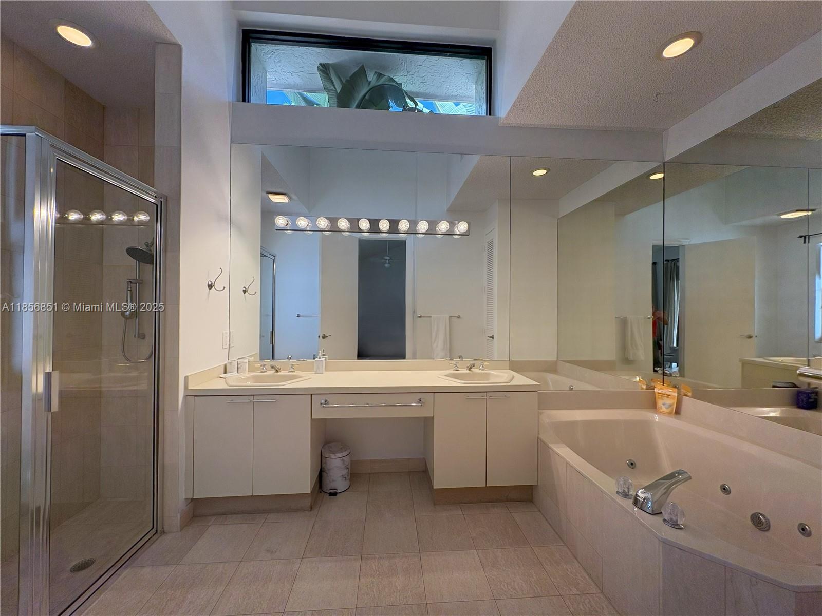 WINDSOR WAY 1 - Residential Lease