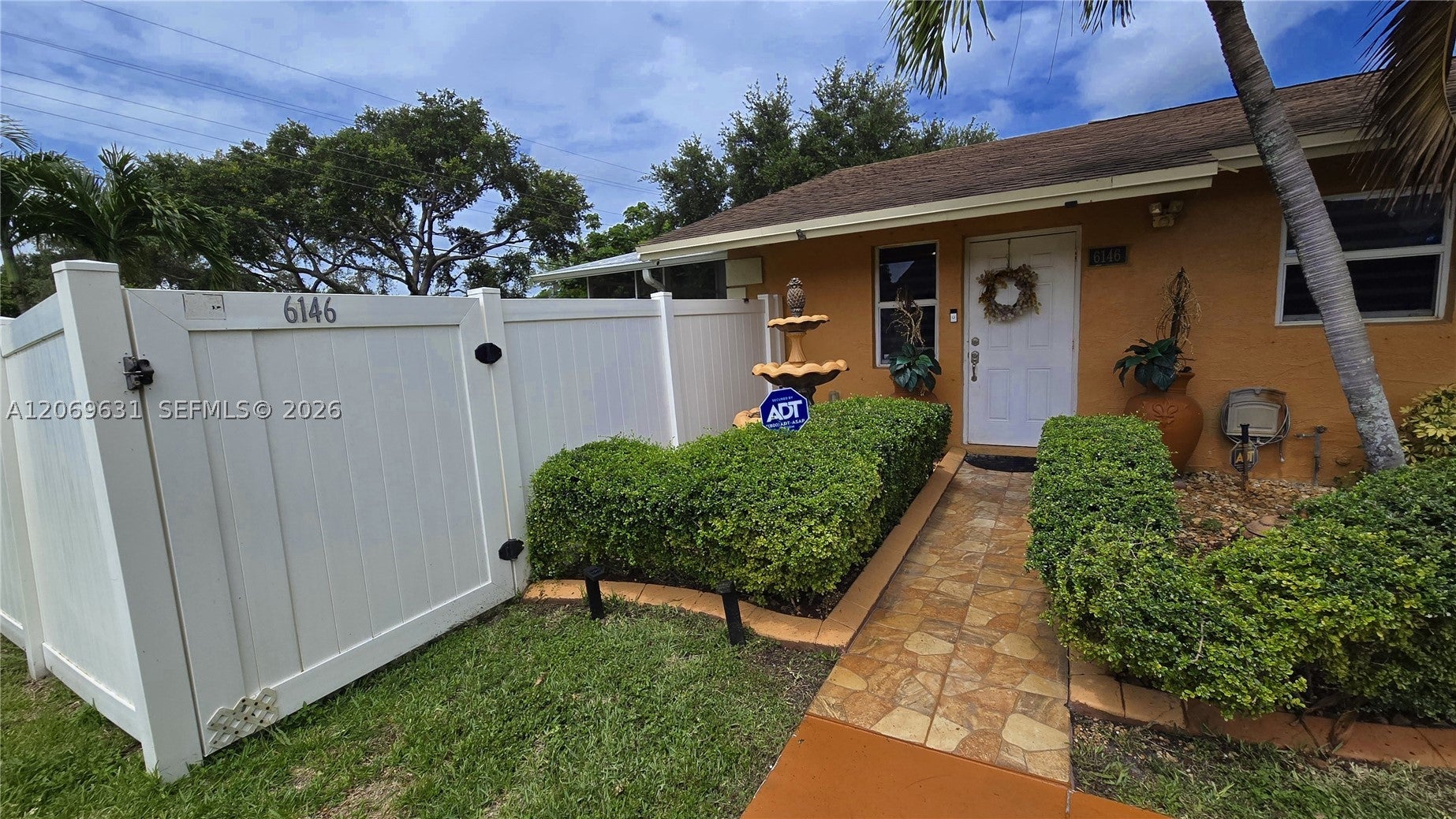 6146 SW 25th St, Miramar FL 33023