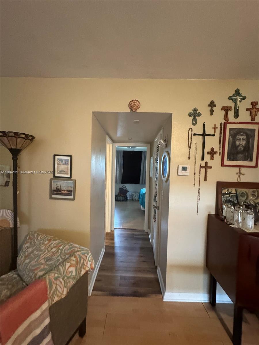 PARADISE BY THE SEA CONDO - Residential Lease