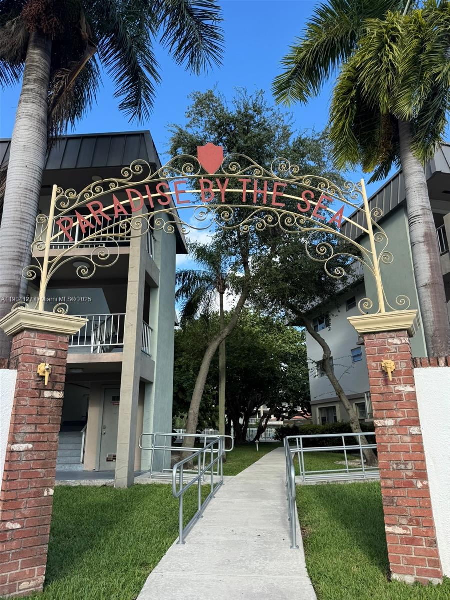 PARADISE BY THE SEA CONDO - Residential Lease