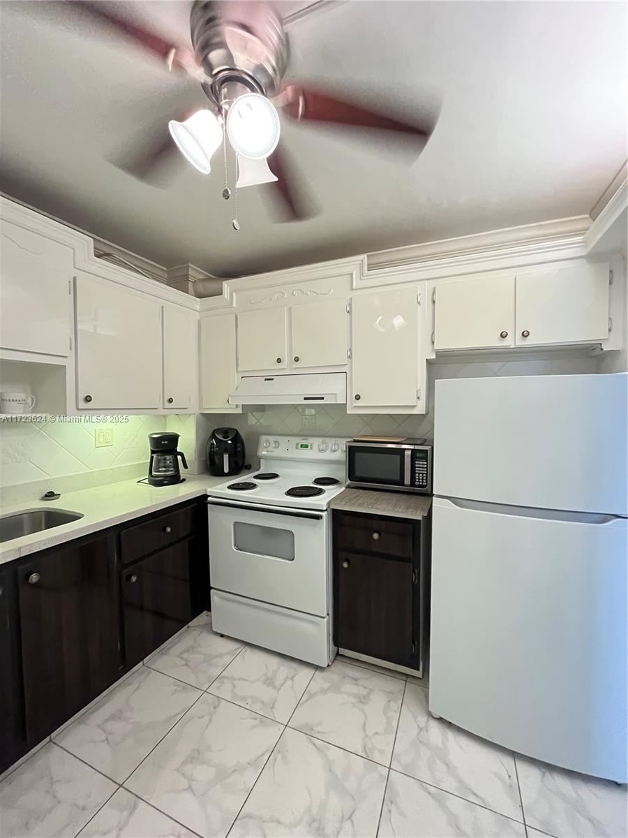 CHELSEA BAYVIEW CONDO - Residential