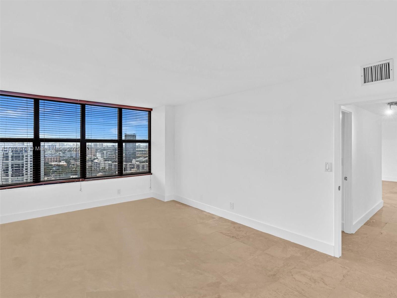 OLYMPUS CONDO PHASE C - Residential