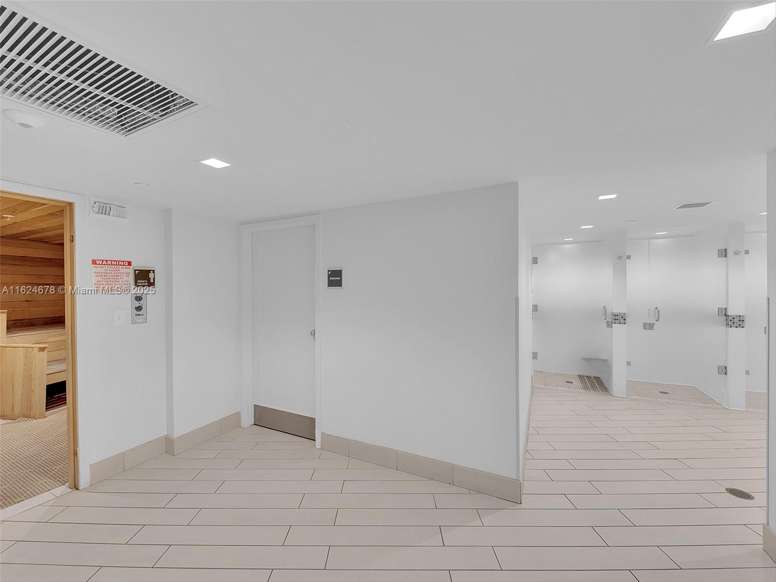 OLYMPUS CONDO PHASE C - Residential