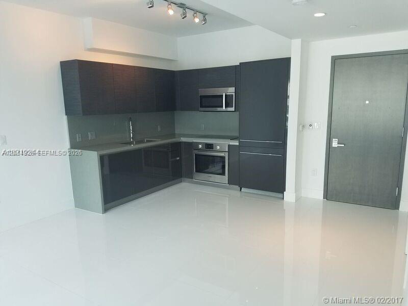 1080 Brickell Ave 909