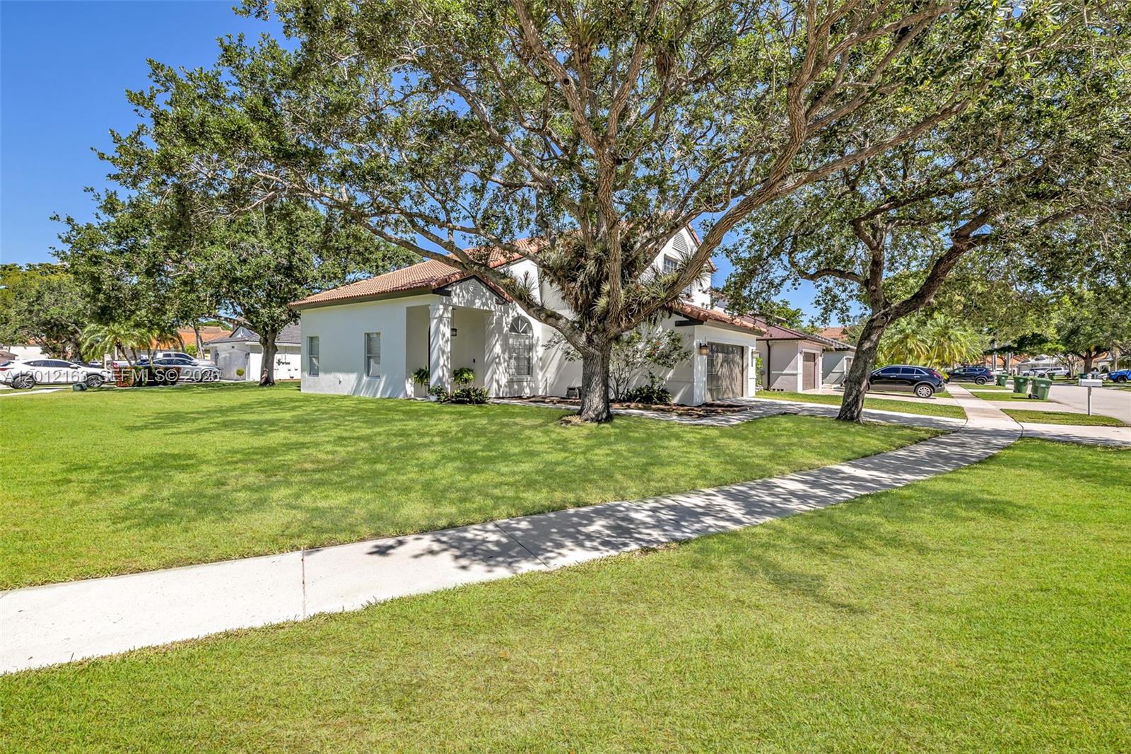 SILVER LAKES AT PEMBROKE - Residential