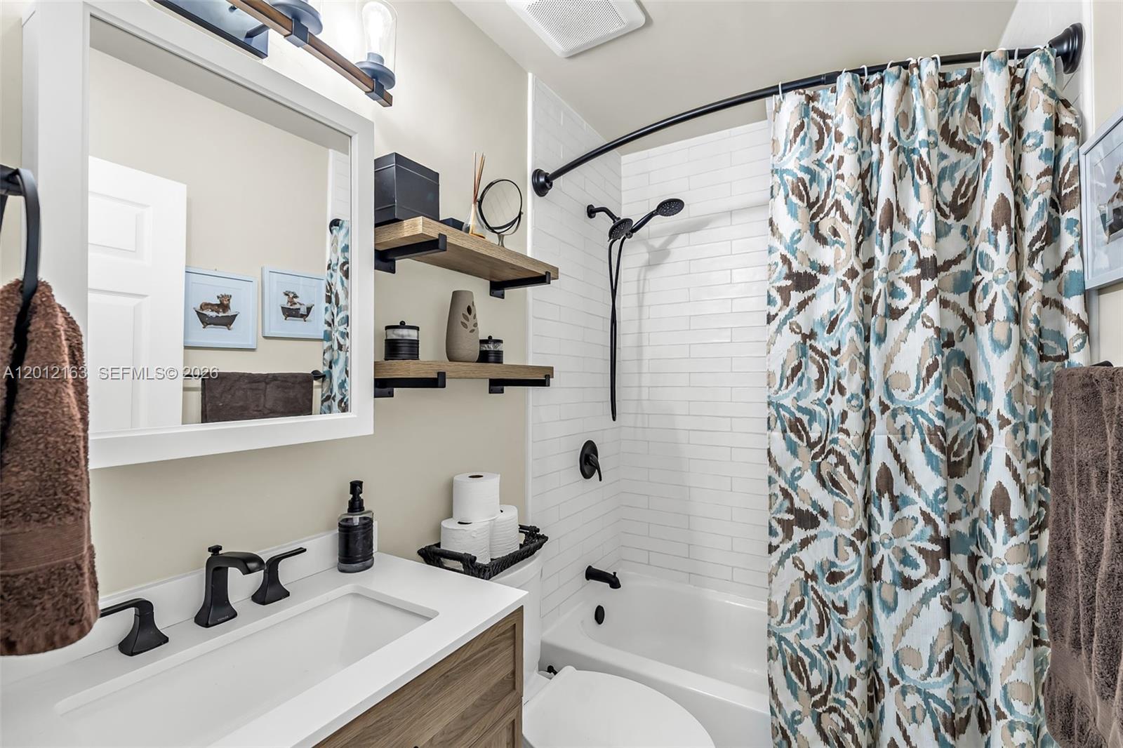 SILVER LAKES AT PEMBROKE - Residential