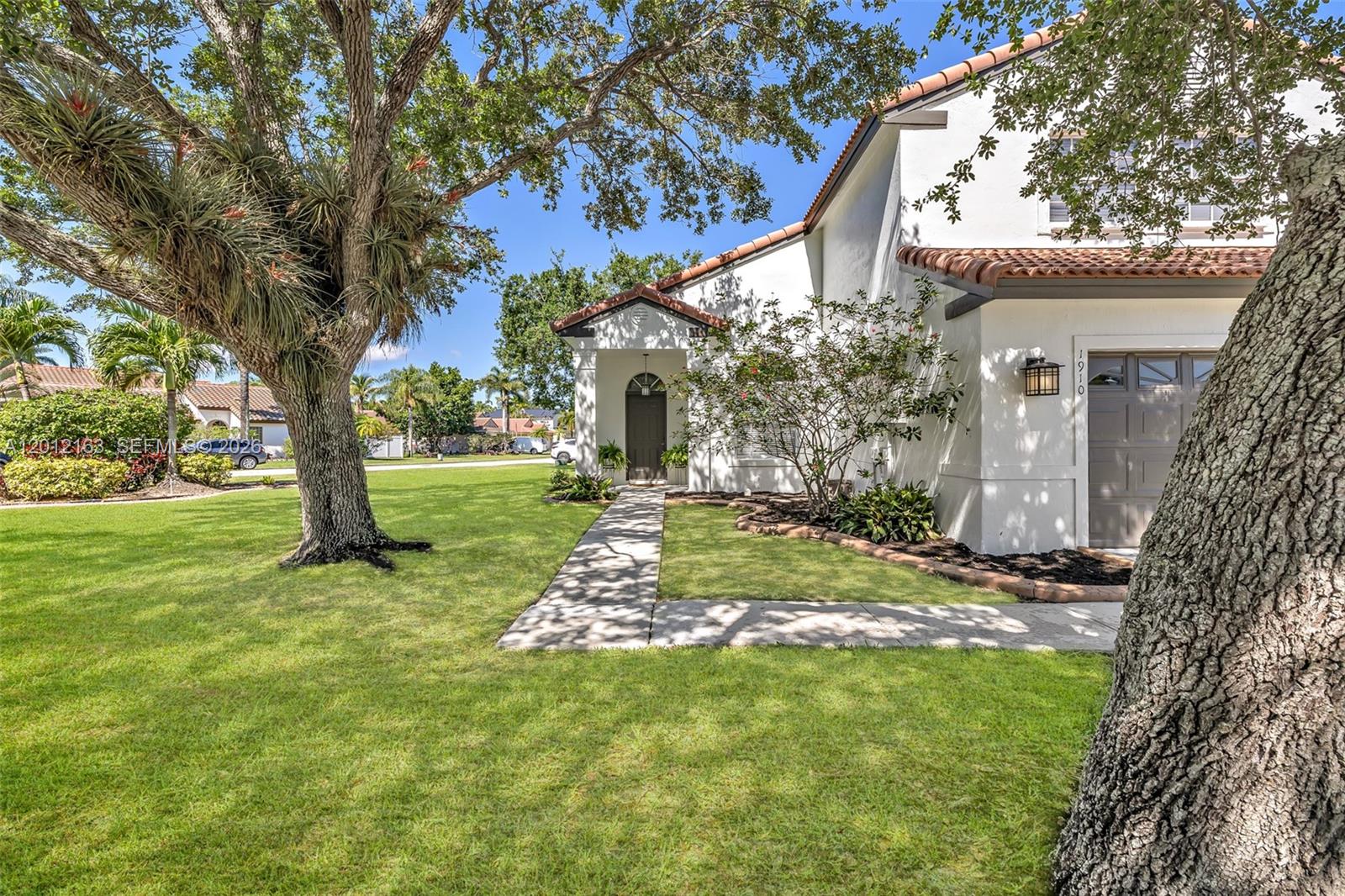 SILVER LAKES AT PEMBROKE - Residential