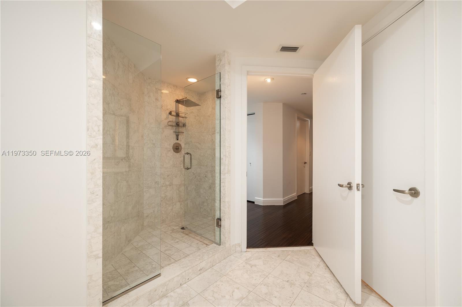 JADE RESIDENCES AT BRICKE - Residential Lease