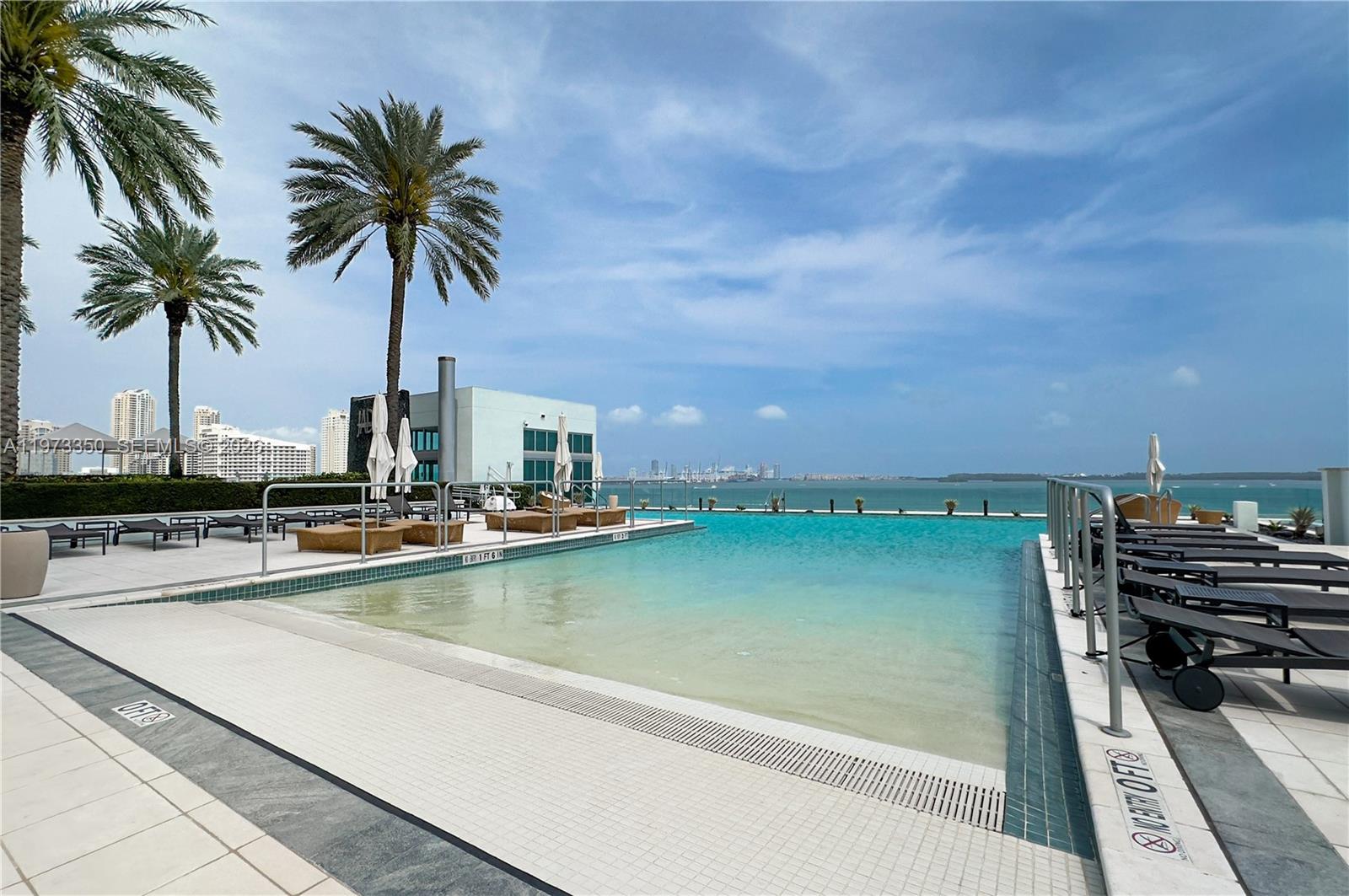 JADE RESIDENCES AT BRICKE - Residential Lease