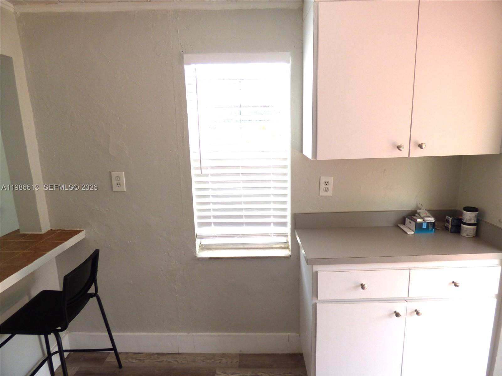 EVERGLADES AVENUE HGTS RE - Residential