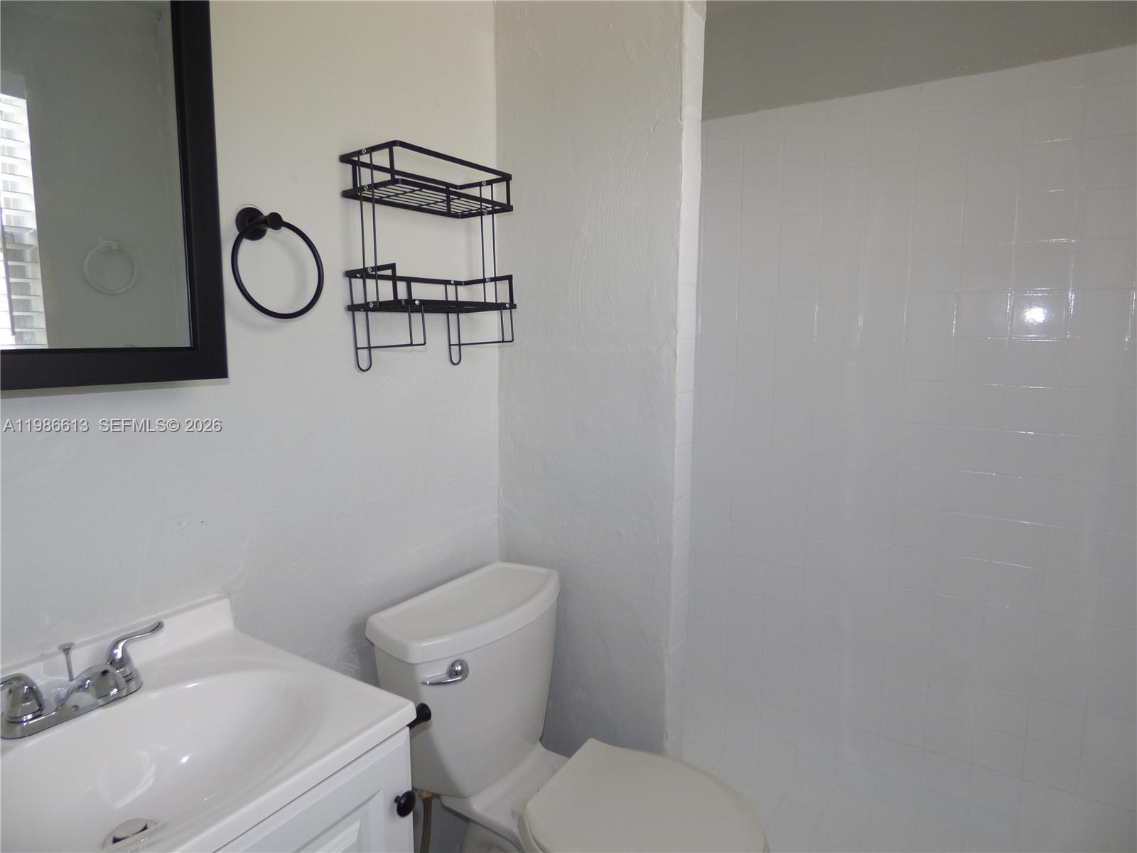 EVERGLADES AVENUE HGTS RE - Residential