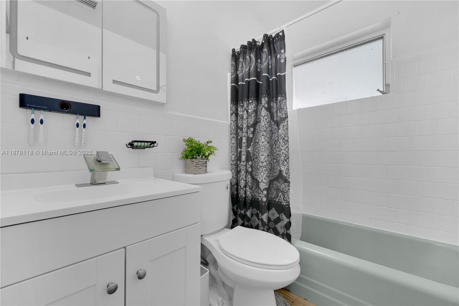 BROADVIEW PARK SEC 4 - Residential