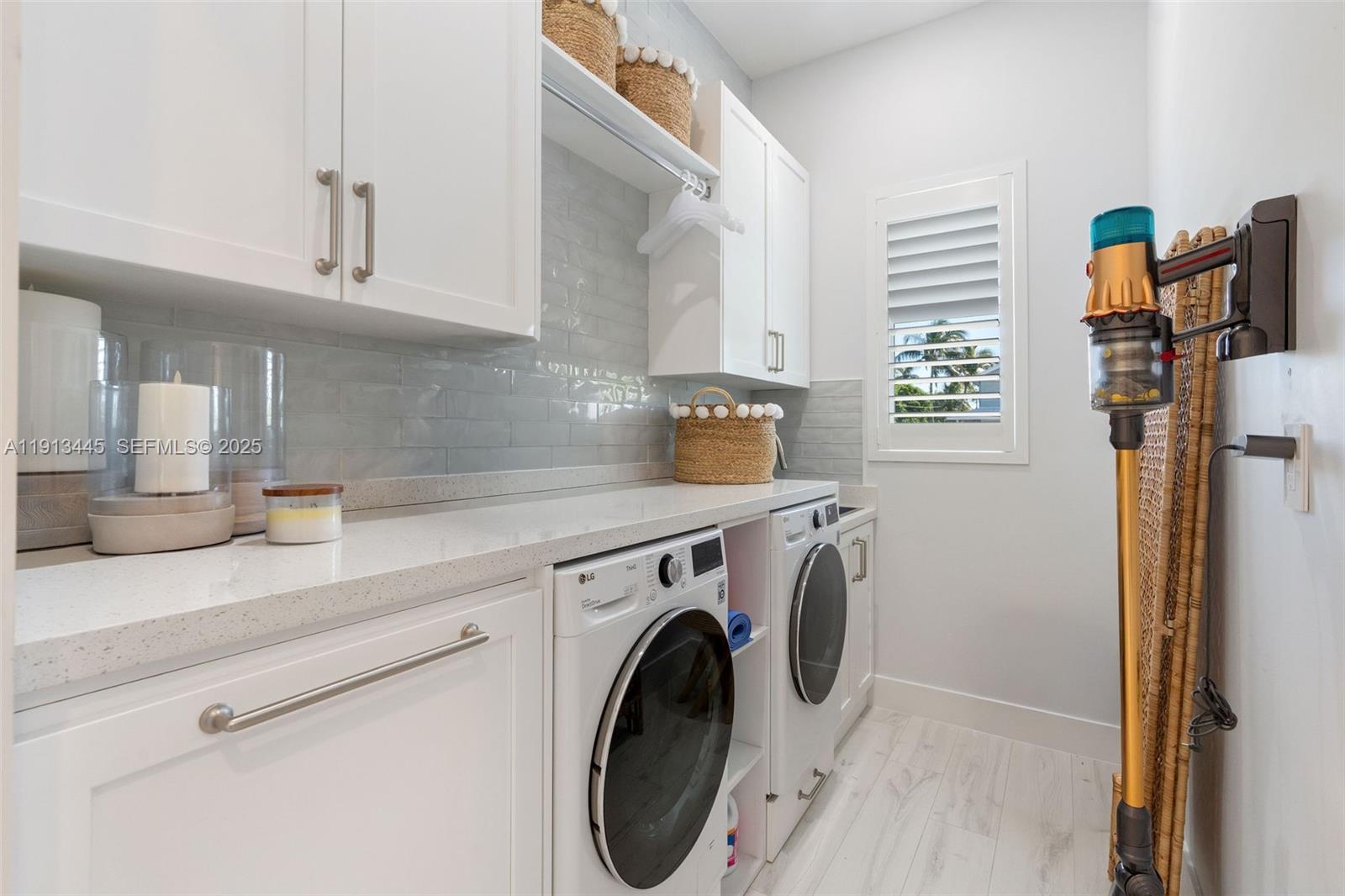 SUGARLOAF SHORES SEC F RE - Residential