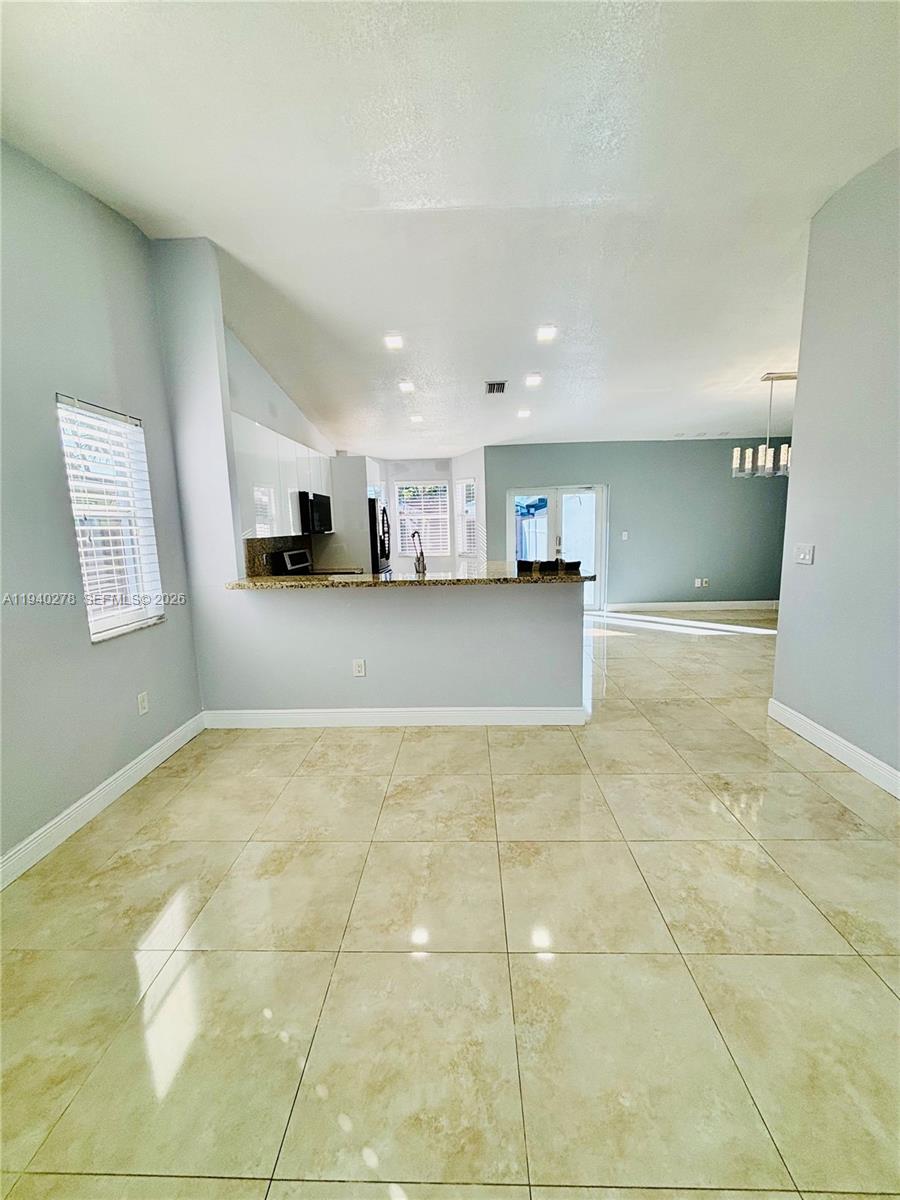 NAROCA ESTATES SEC 3 - Residential