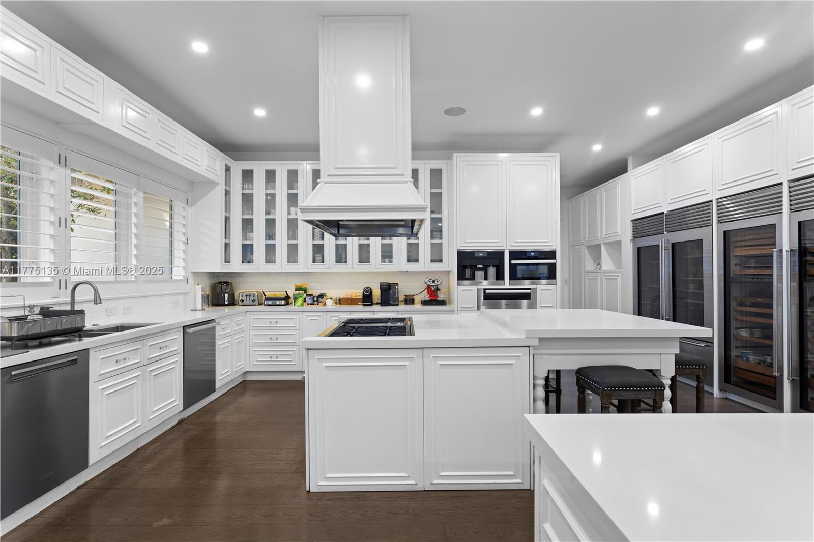 CLEVELAND PARK - Residential