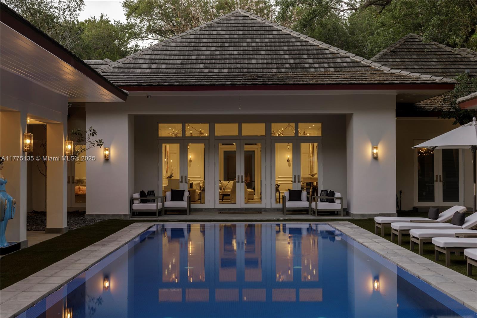 CLEVELAND PARK - Residential
