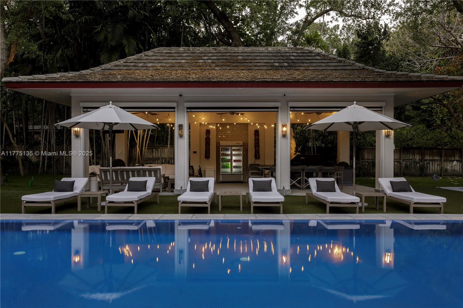 CLEVELAND PARK - Residential