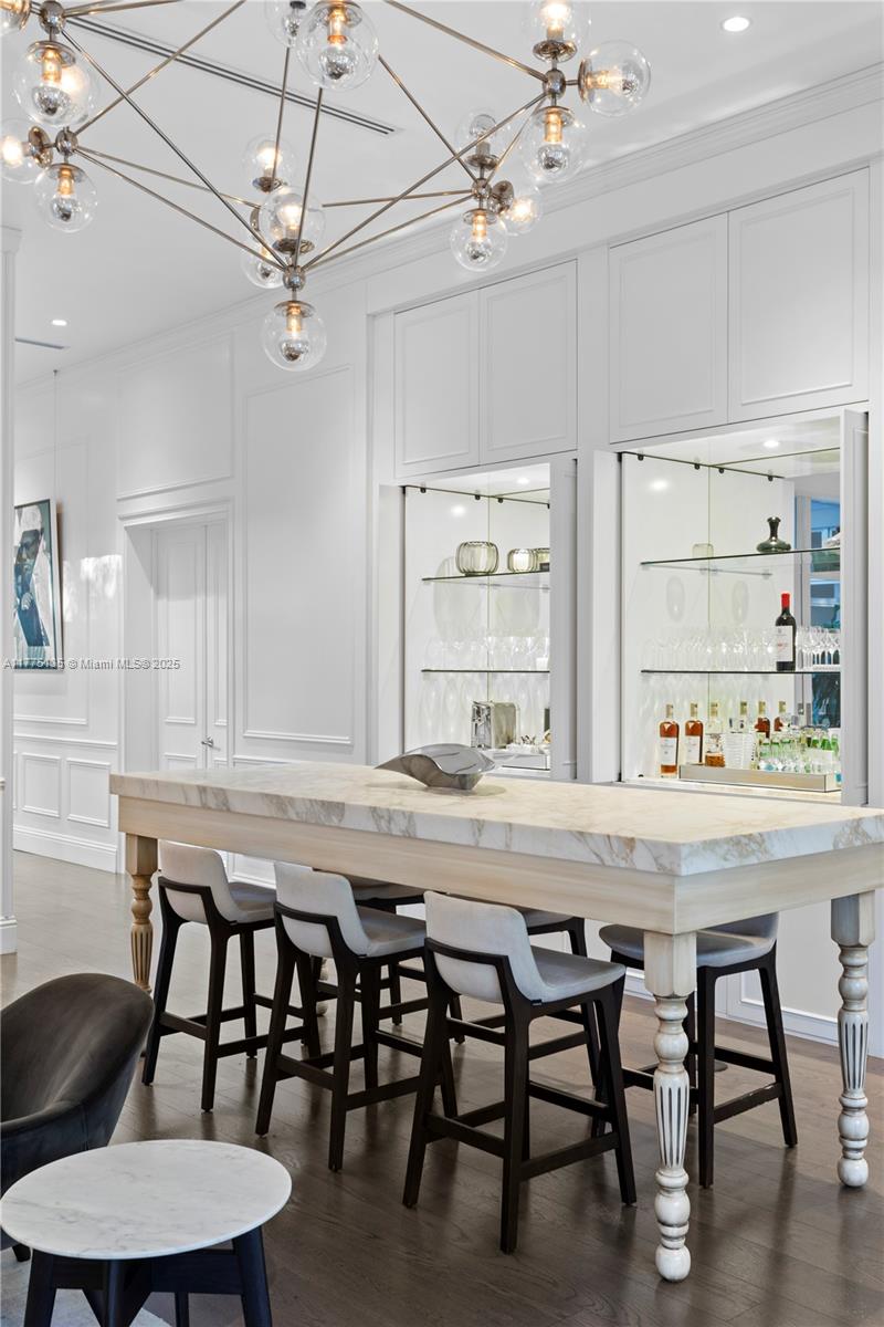 CLEVELAND PARK - Residential