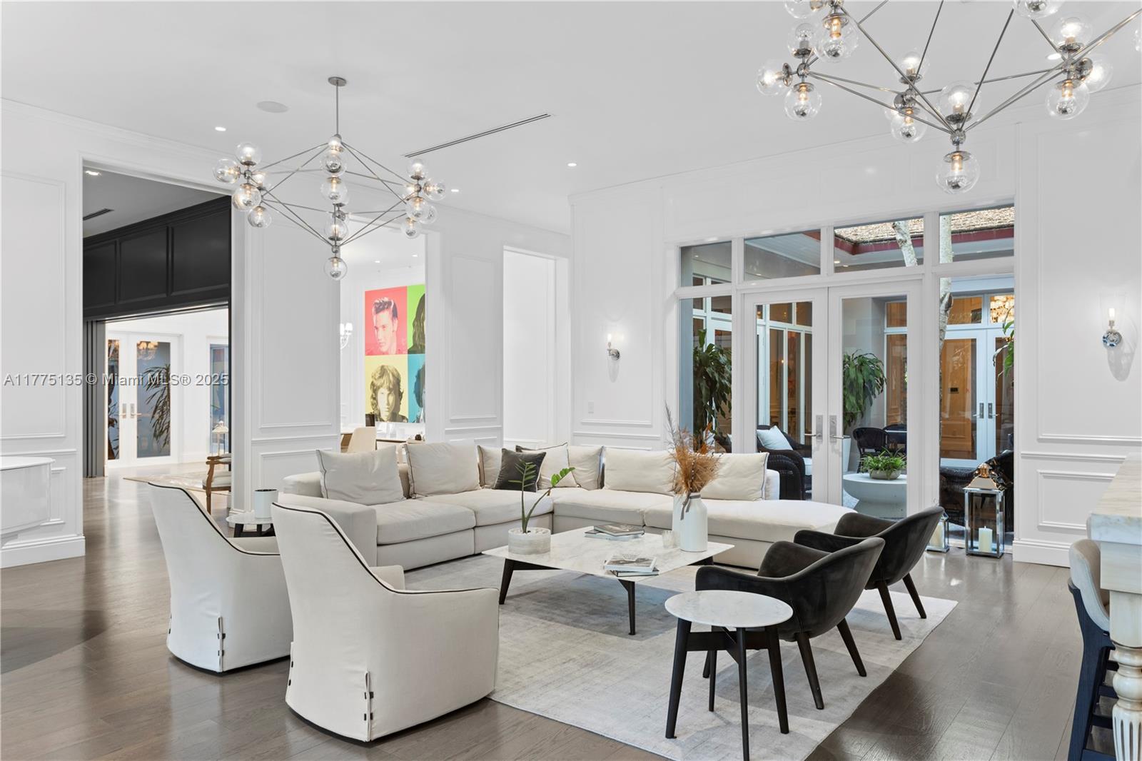 CLEVELAND PARK - Residential