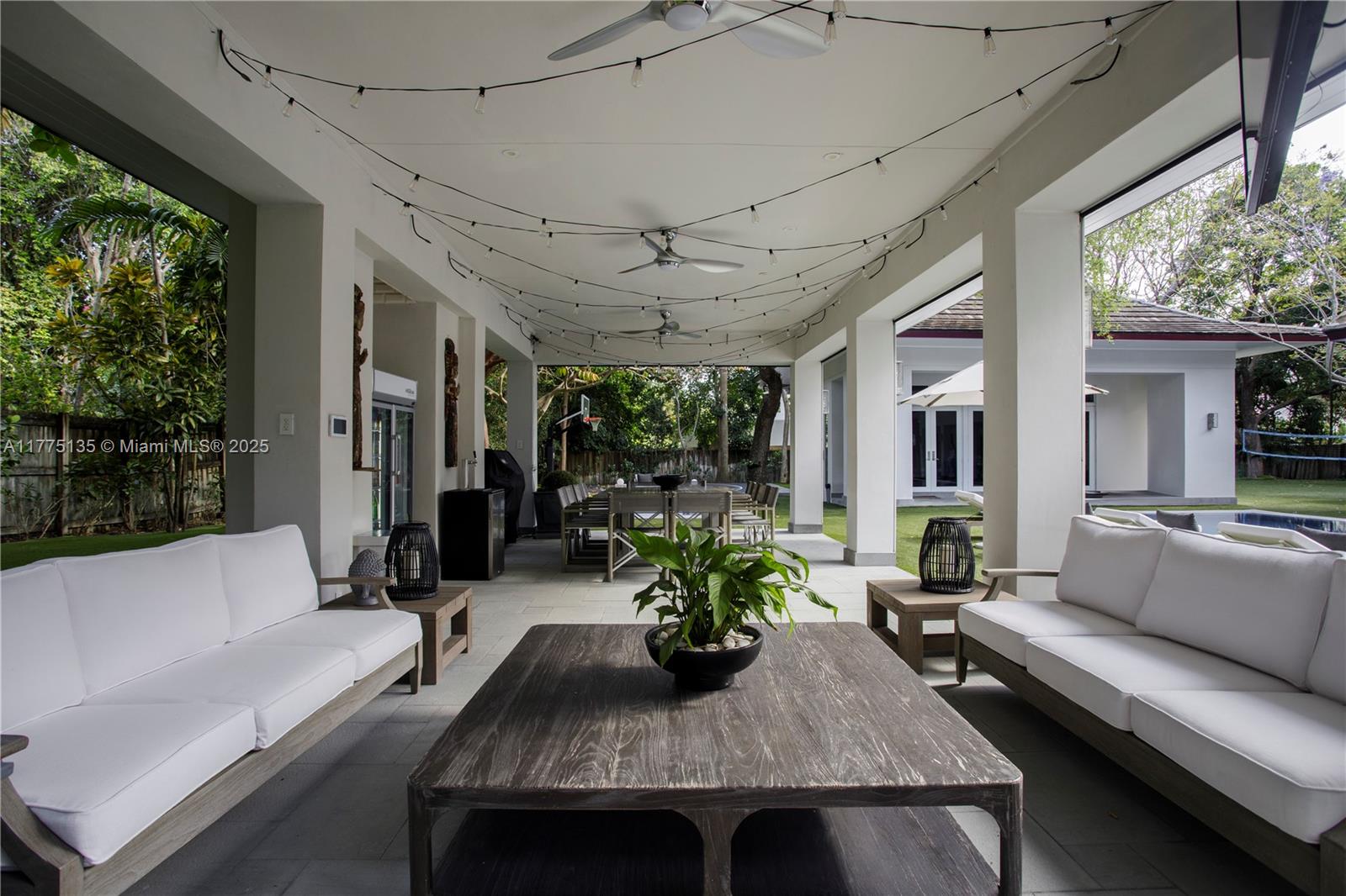 CLEVELAND PARK - Residential