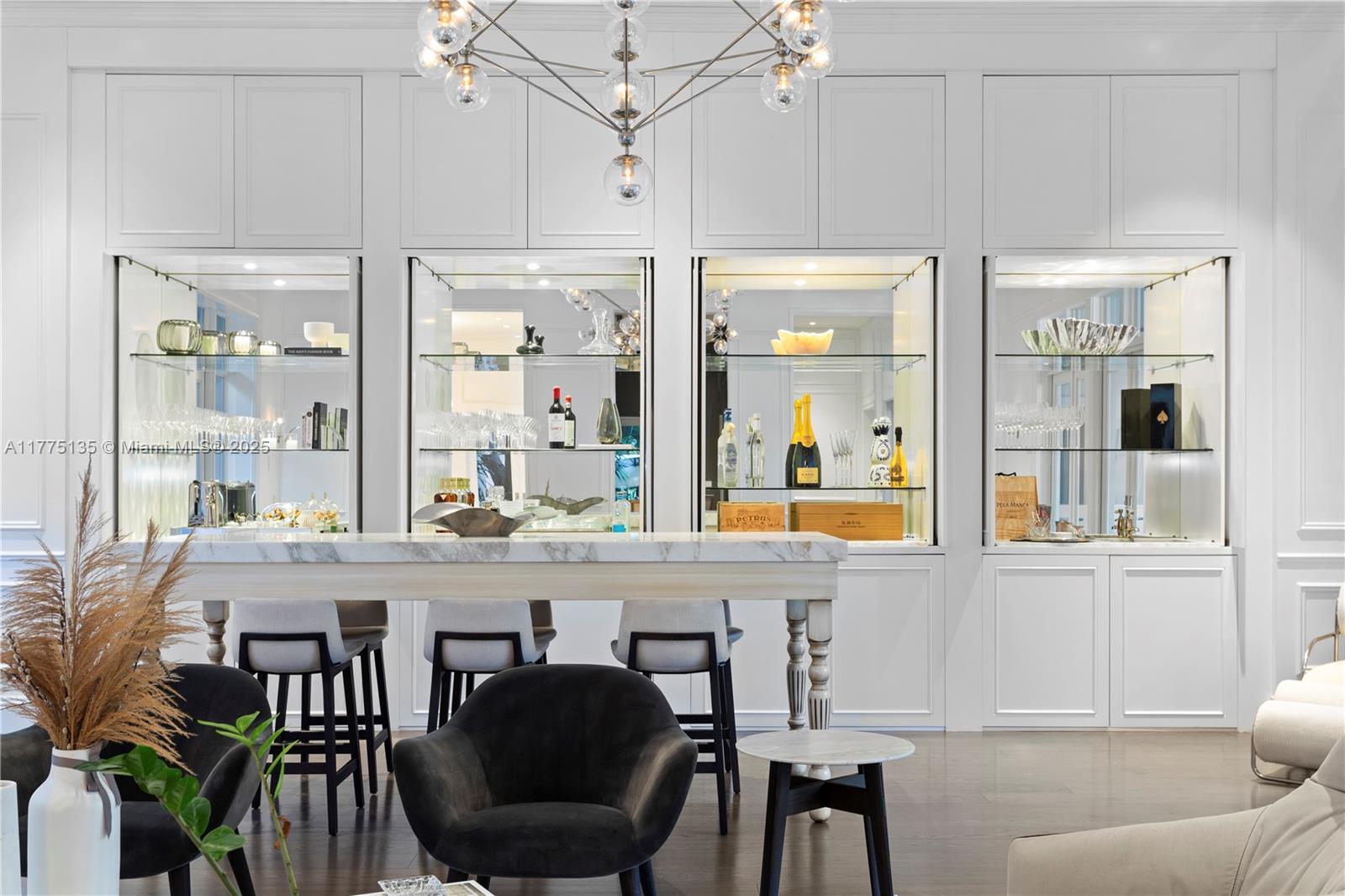 CLEVELAND PARK - Residential
