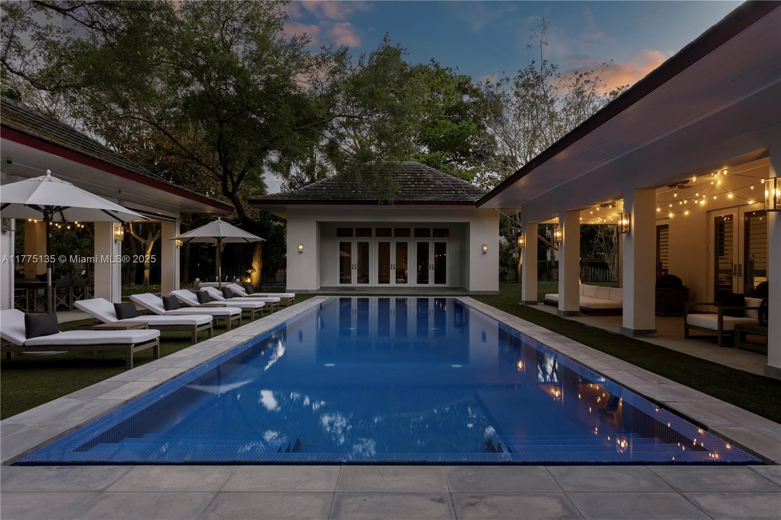 CLEVELAND PARK - Residential