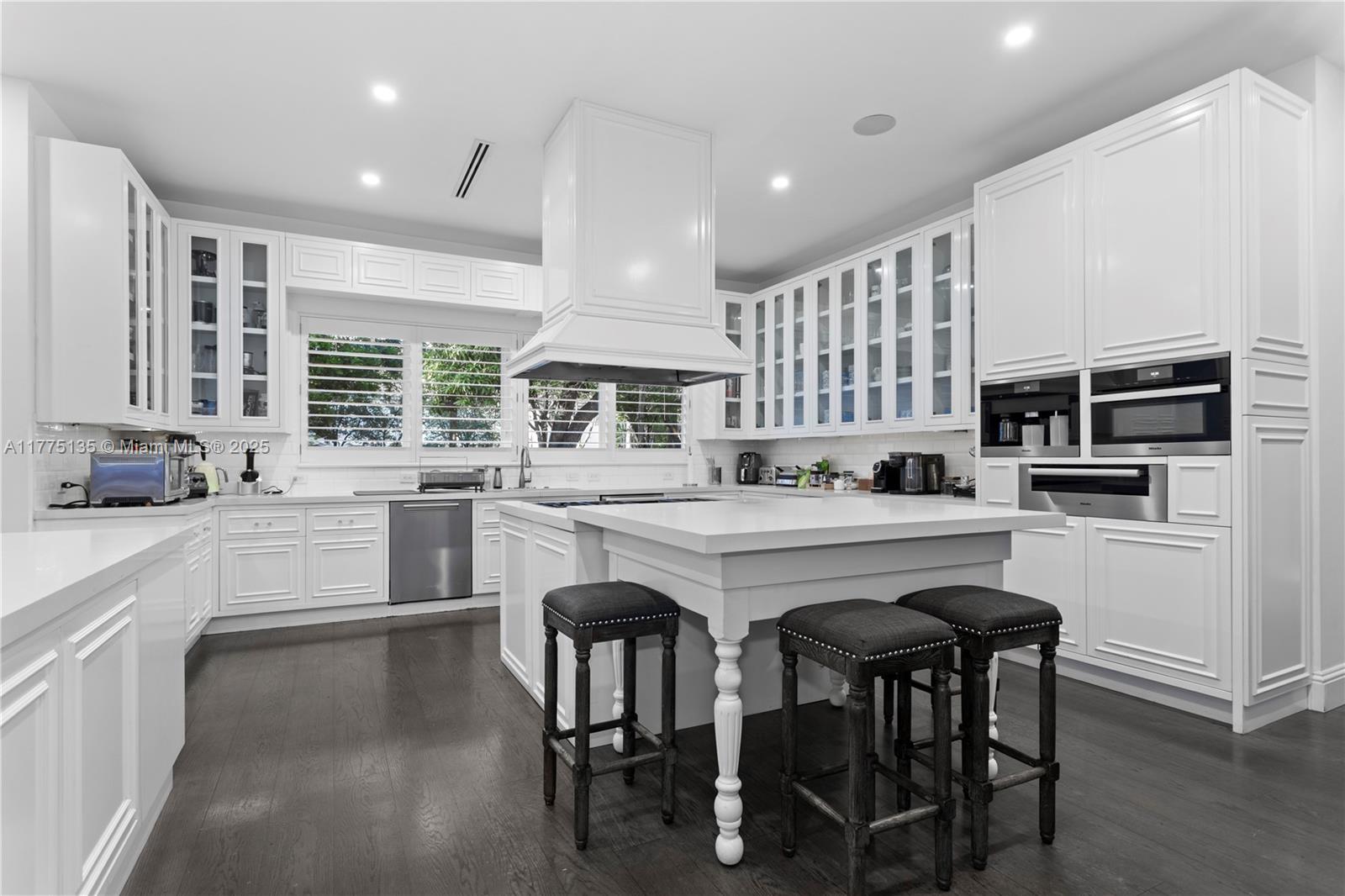 CLEVELAND PARK - Residential