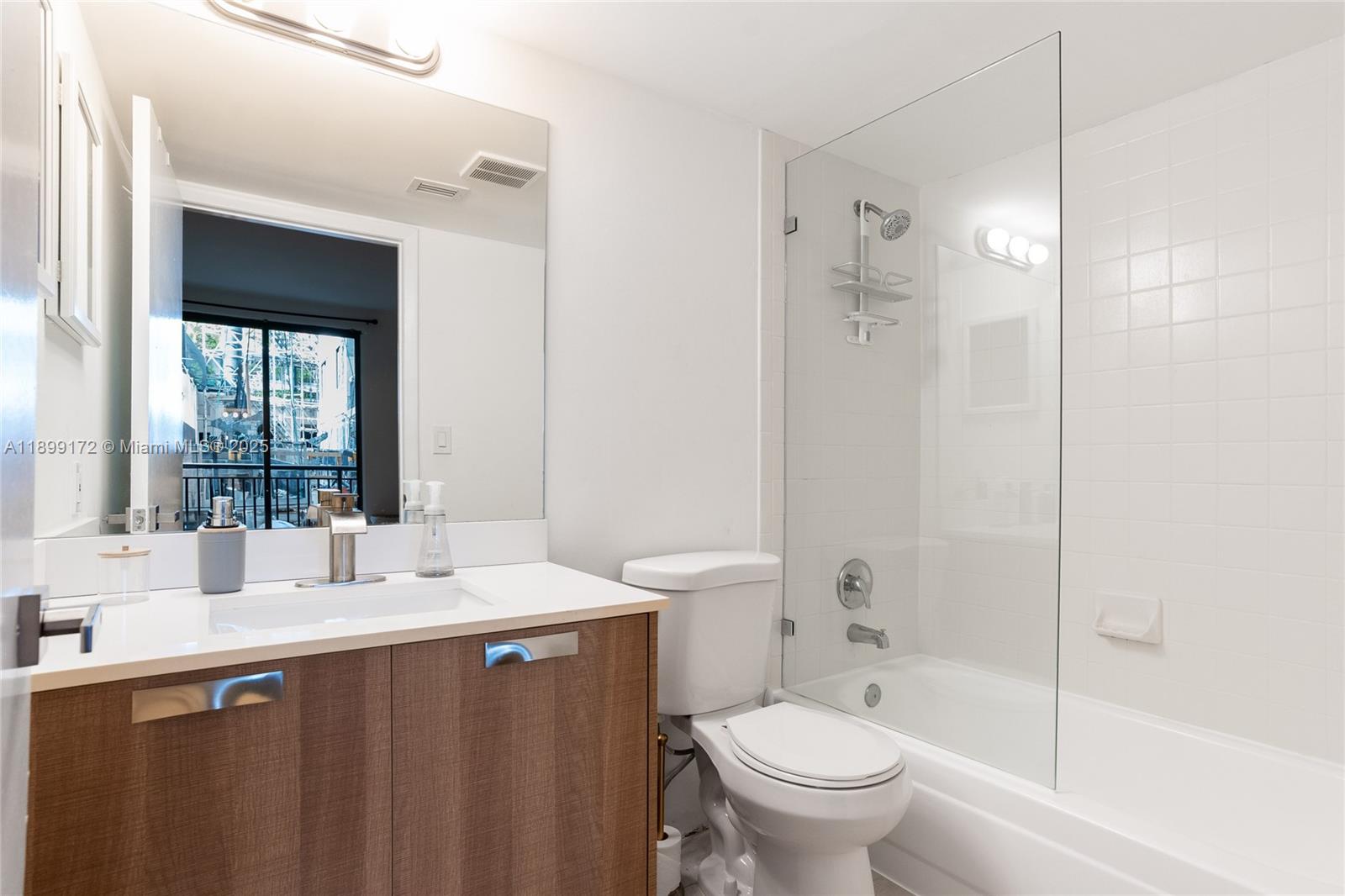 BRICKELL KEY II - Residential