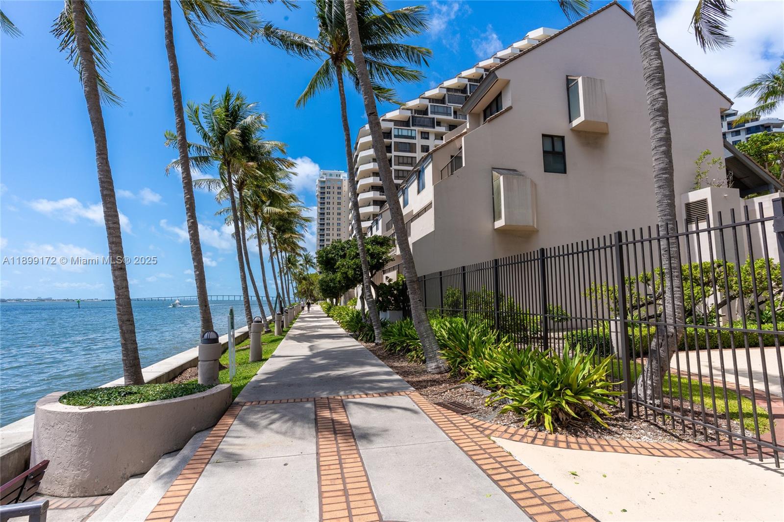 BRICKELL KEY II - Residential