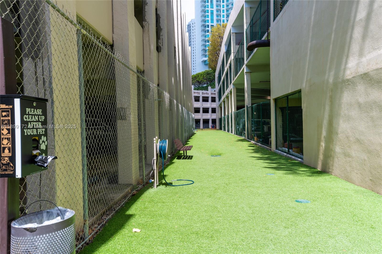 BRICKELL KEY II - Residential