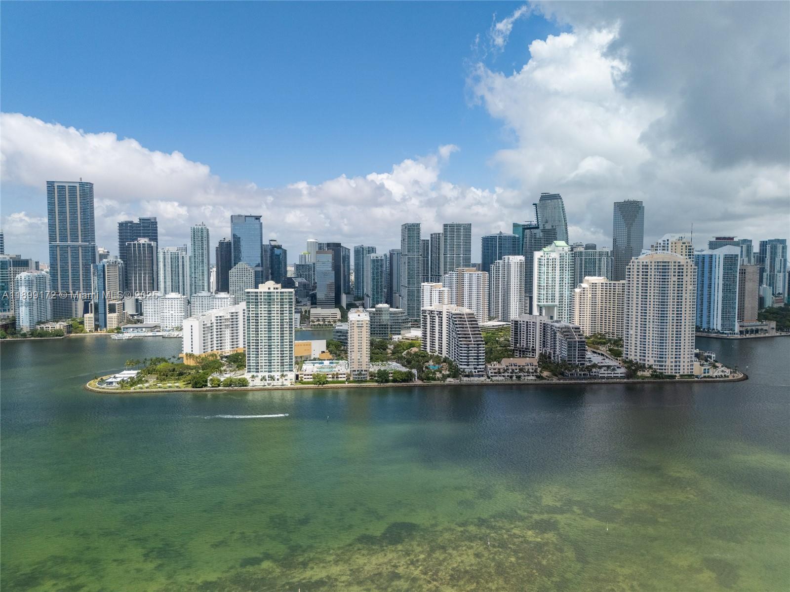 540 Brickell Key Dr 202