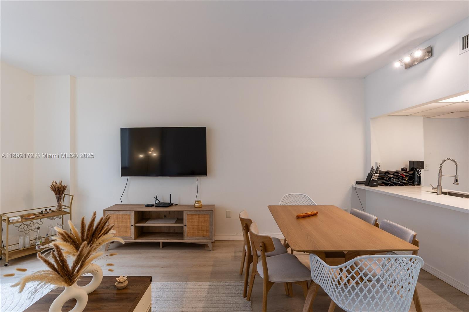 BRICKELL KEY II - Residential