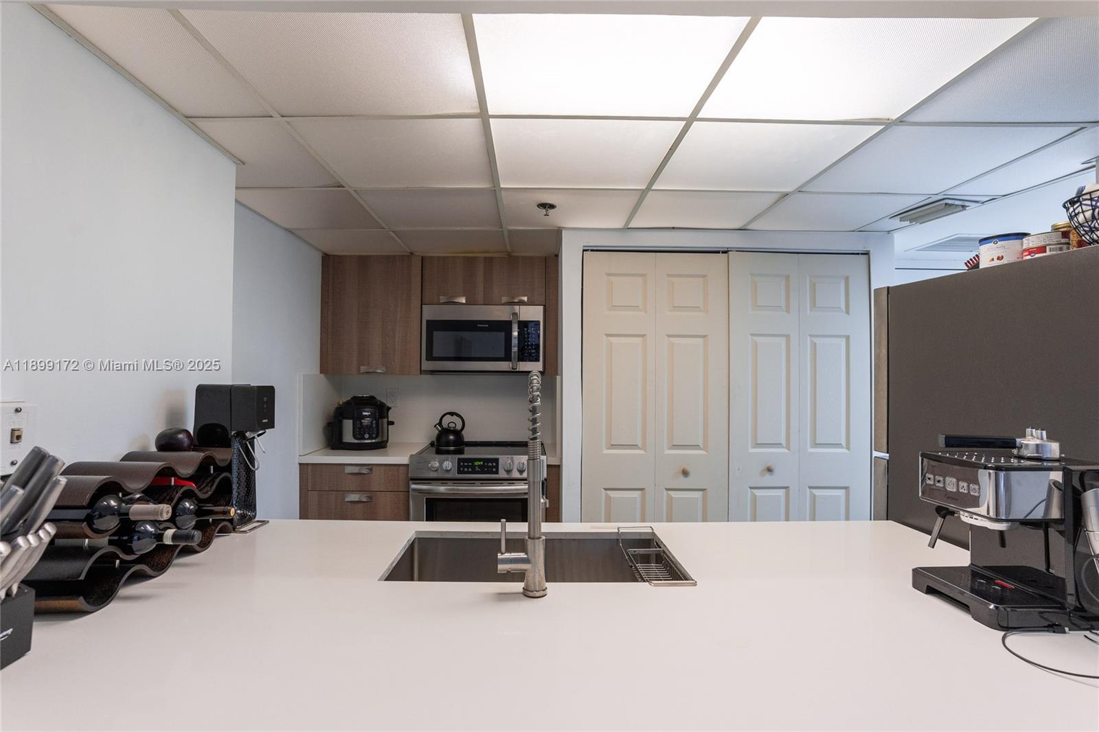 BRICKELL KEY II - Residential