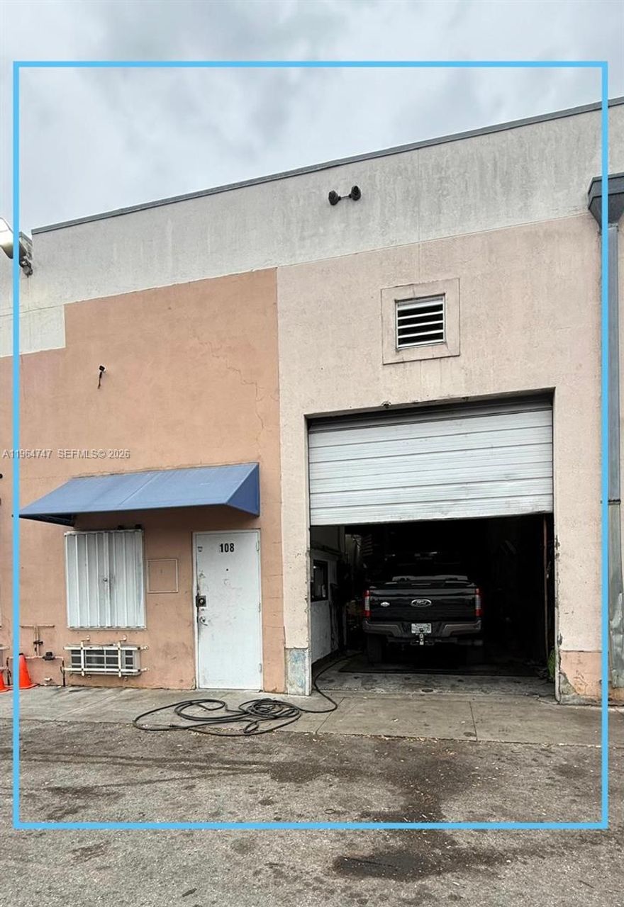Rare opportunity in the heart of West Kendall — one of the few warehouses that allows Mechanical/Body Work on-site. Minutes from Tamiami Airport and the Florida Turnpike. Unit features 18+ ft ceilings, private office, 1 restroom, and 3 assigned parking spaces. High-demand industrial area — don’t miss out!