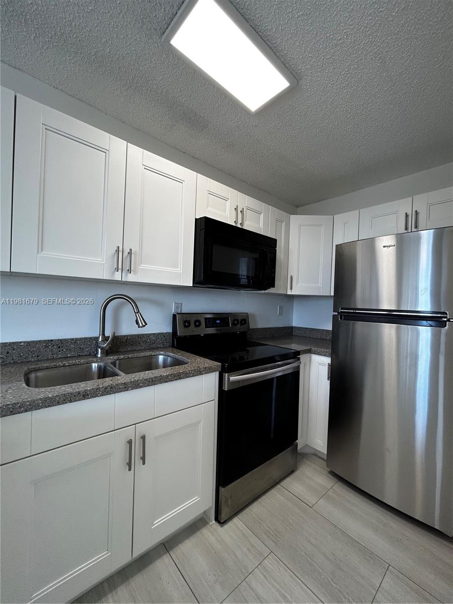 RIVER RUN CONDO PH I - Residential Lease