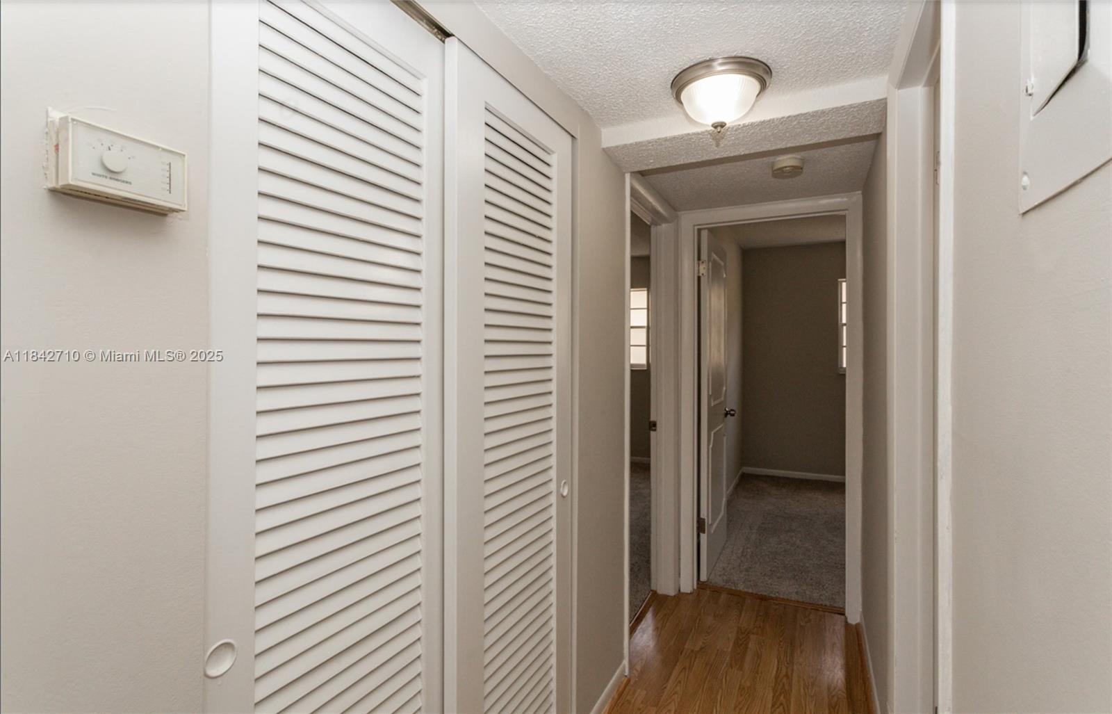 WARRENTON HOUSE CONDO - Residential