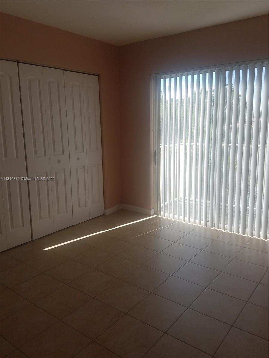 SORRENTO LAKES AT SUNRISE - Residential Lease