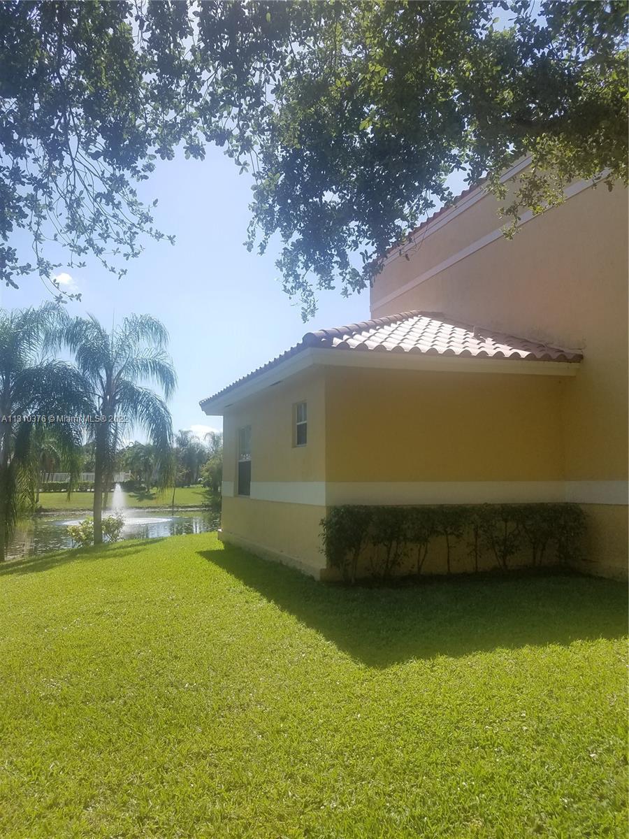 SORRENTO LAKES AT SUNRISE - Residential Lease