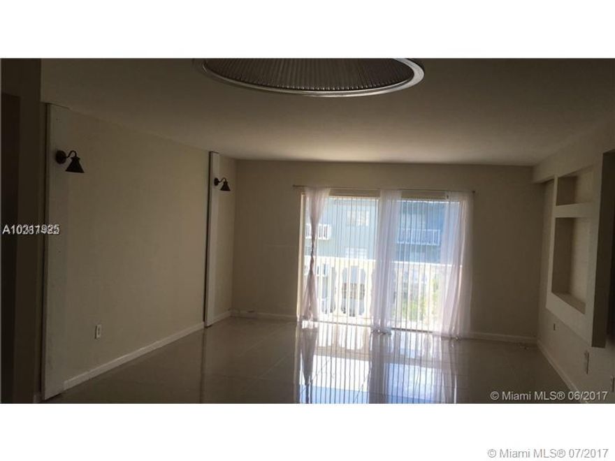 BEAUTIFUL UPDATE 2/2 UNIT WITH TILE FLOORS IN QUIET CONDOMINIUM. GREAT LOCATION, CLOSE TO I-95 AND JUST 10 MIN FROM BEACH. ONLY 1 ASSIGNED PARKING. EASY TO SEE. TXT AGENT FOR SHOWINGS.